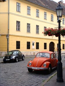Volkswagen new beetle street