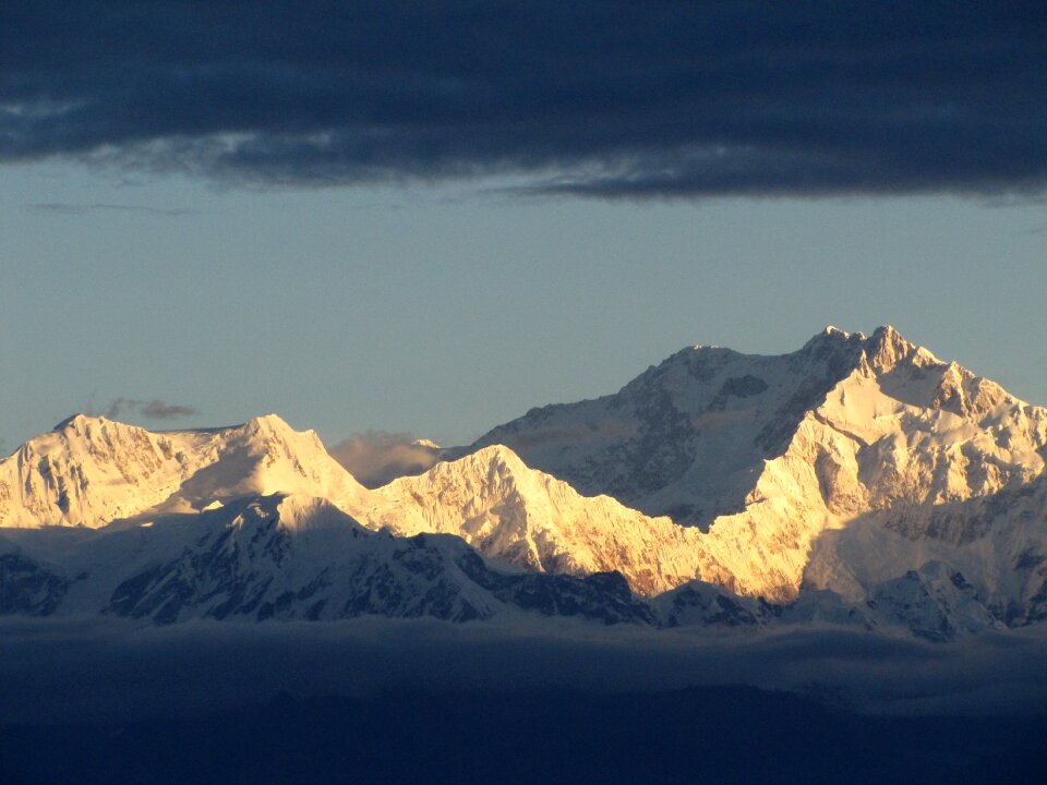 Picture clouds snow