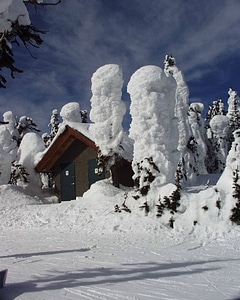 Sky snow hut photo