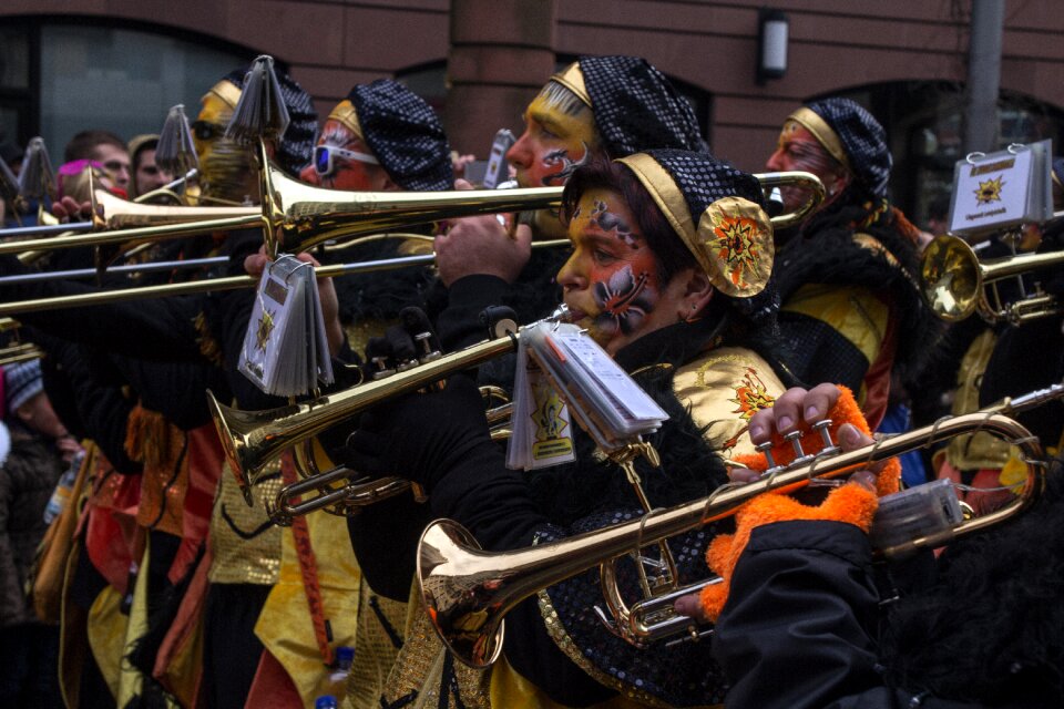 Carnival move street carnival
