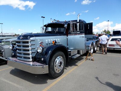 Show calgary