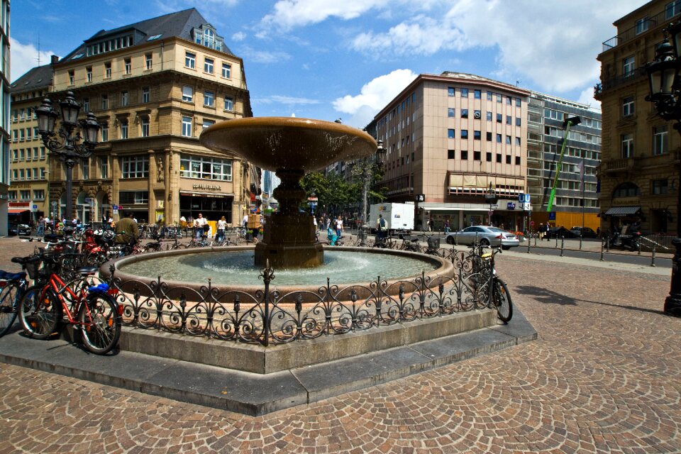 Town center frankfurt am main germany fountain