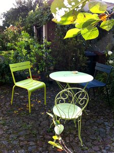 Chairs table break