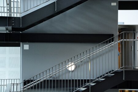 Symmetry stairs hioa