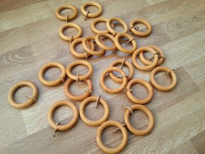 Wooden curtain rings