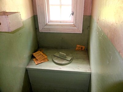 Plumpsklosett wood toilet cabin