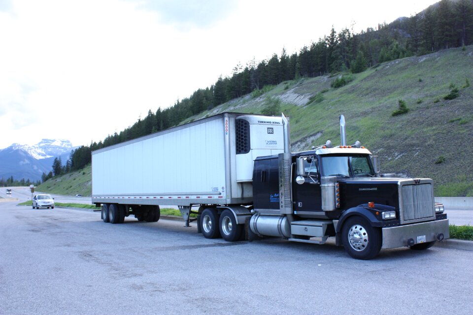 Canada truck road