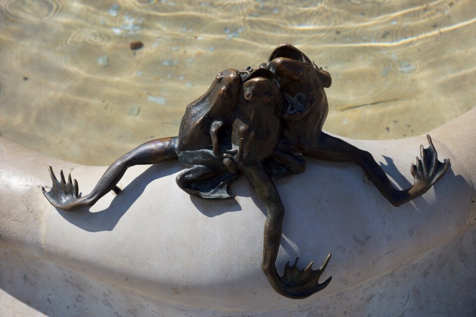 Fountain sculpture dijon