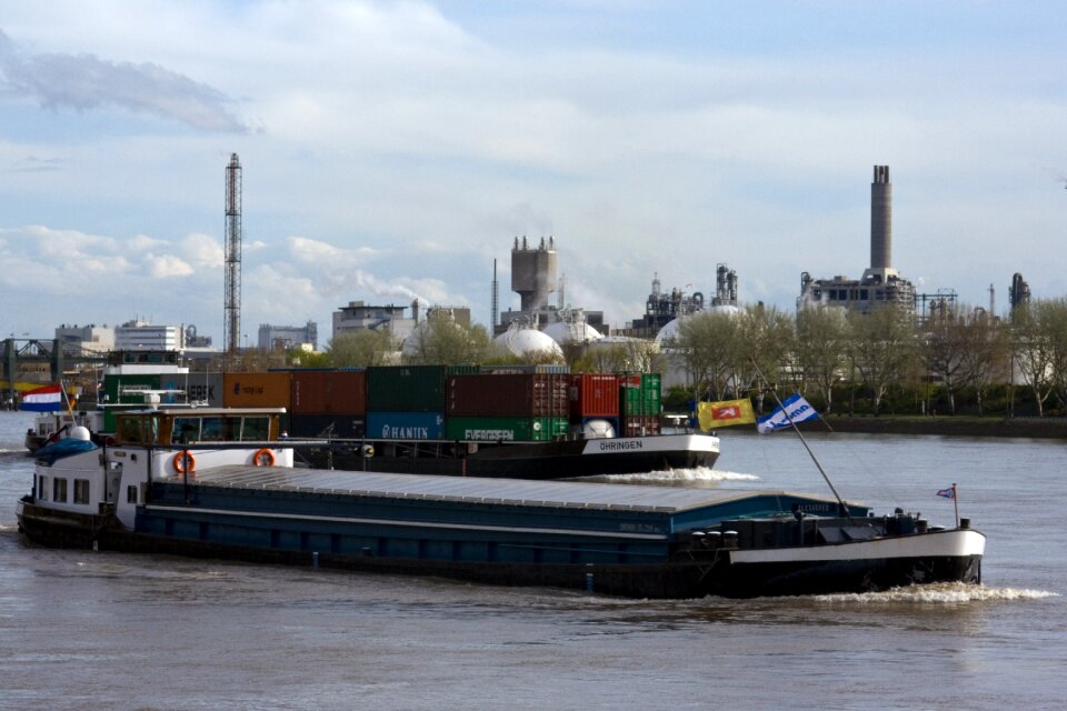 Ship shipping germany