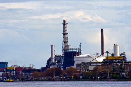 Rhine ludwigshafen industrial plant