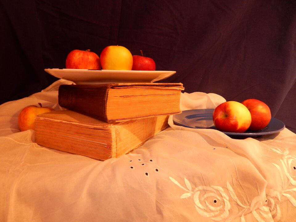 Still life books fruit