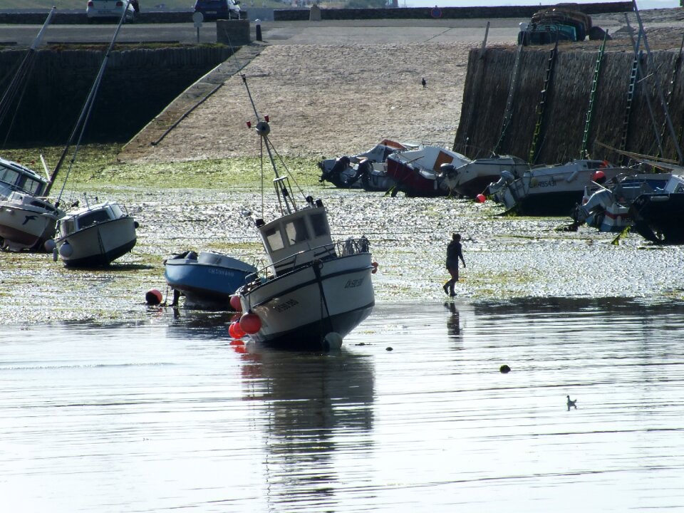Port wharf reflection