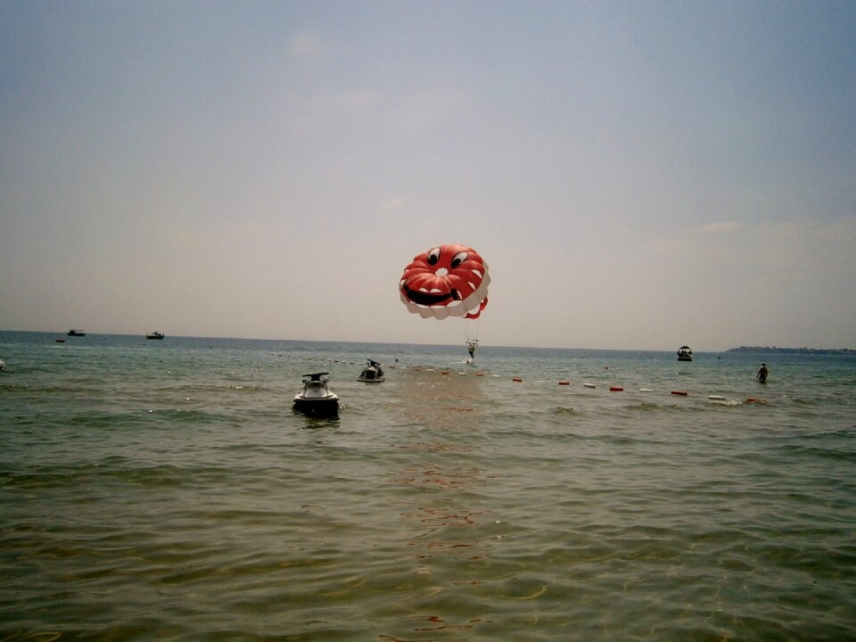 Parachute sea bulgaria