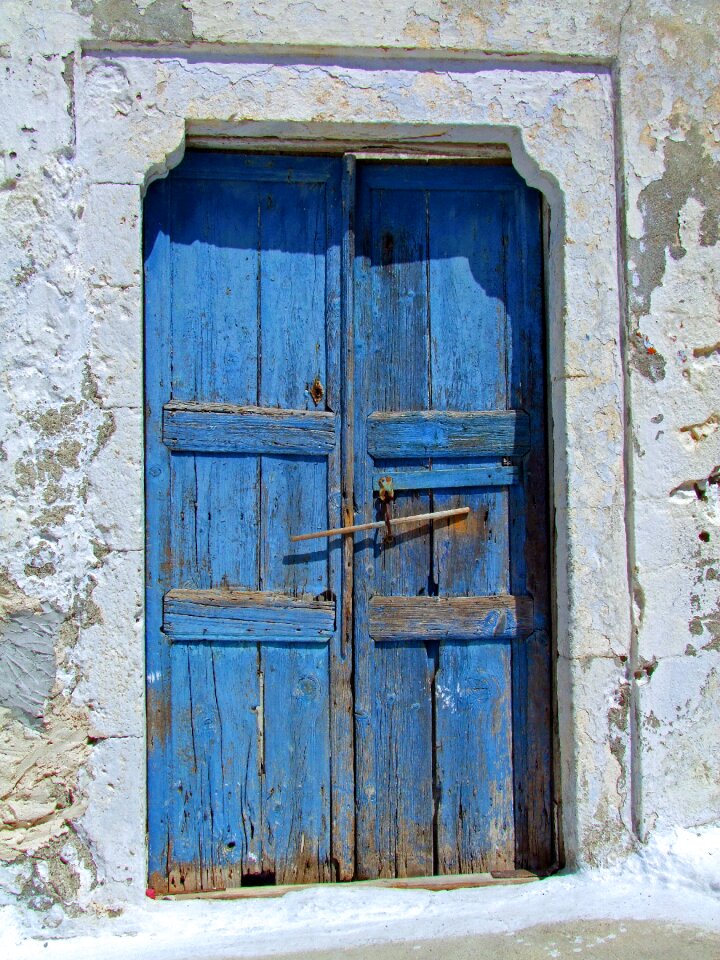 Weathered house entrance input