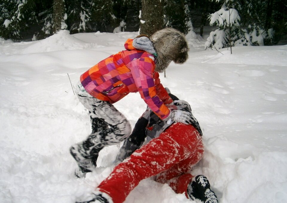 Snowy children game