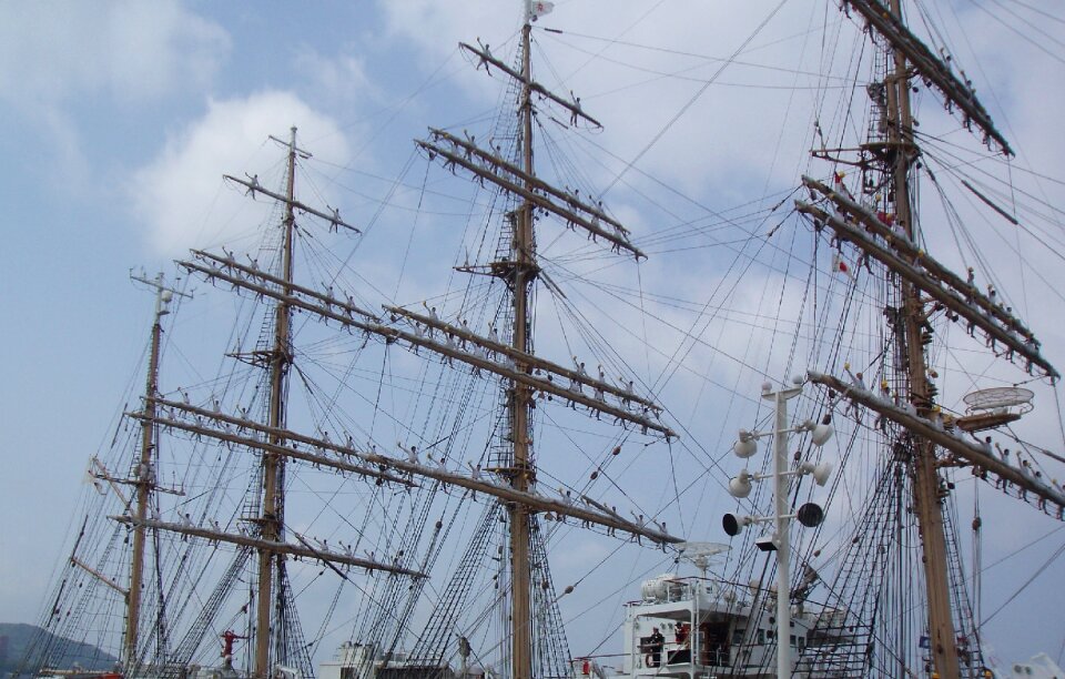 Sailing ship maritime