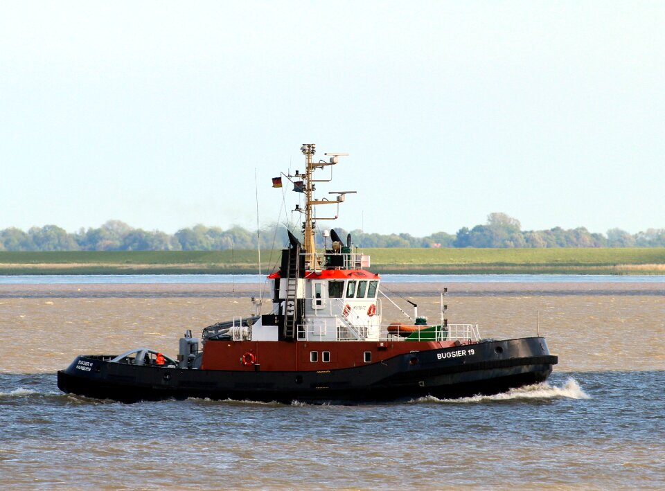 Schleppdampfer elbe boat