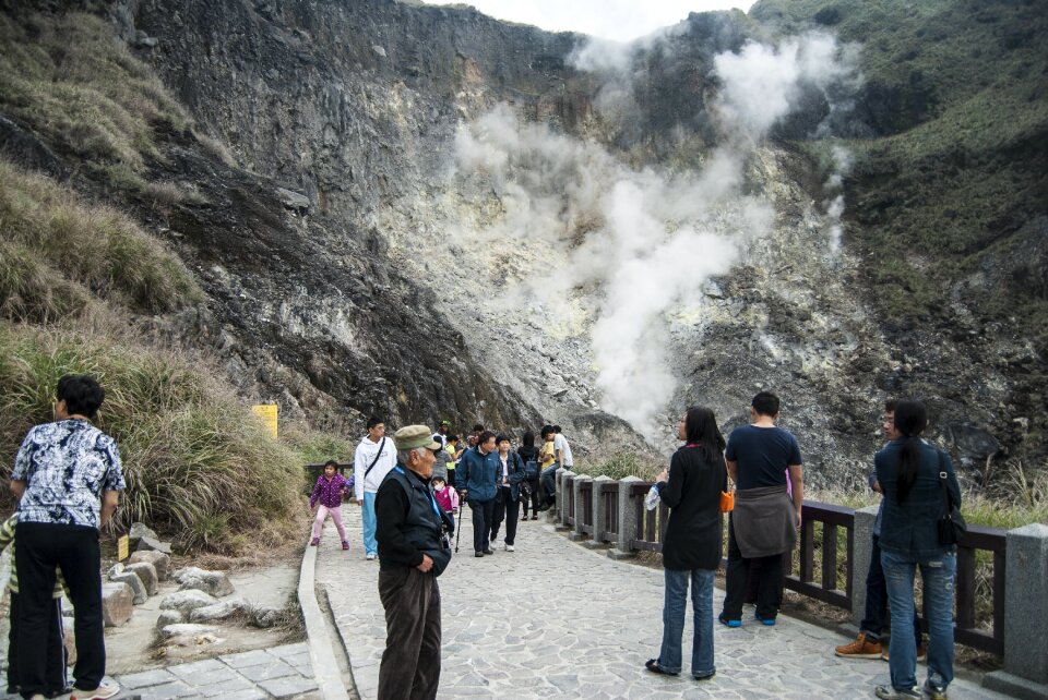 Sun ming shan xiao youkeng sulfur