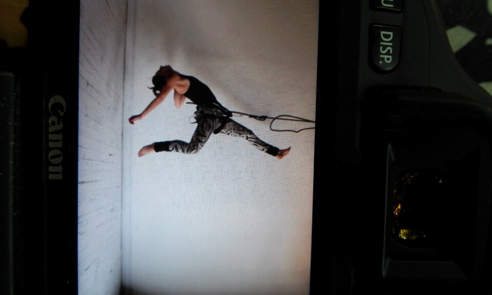 Vertical dance air fly