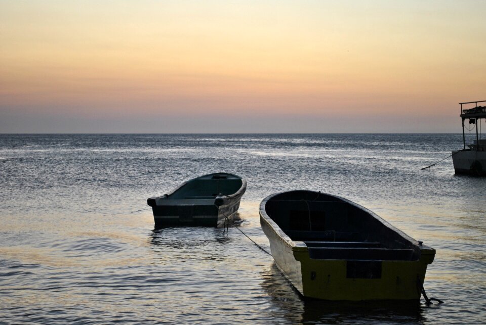 Boat sunset colombia