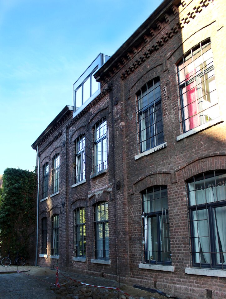 Textile factory aachen facade