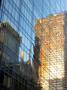 Building reflection city