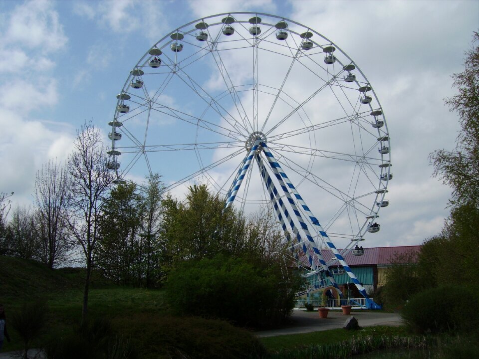 Entertainment fun leisure park