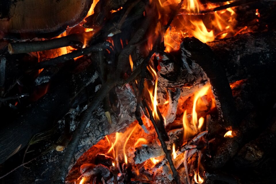 Outdoor flames night