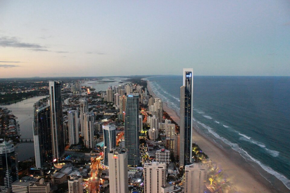 Seaside gold coast the q1 building