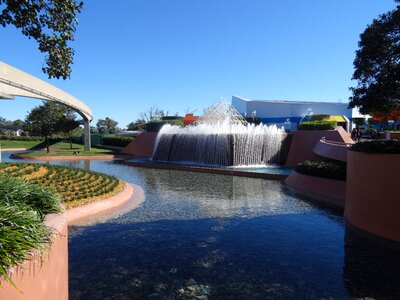 Epcot water photo