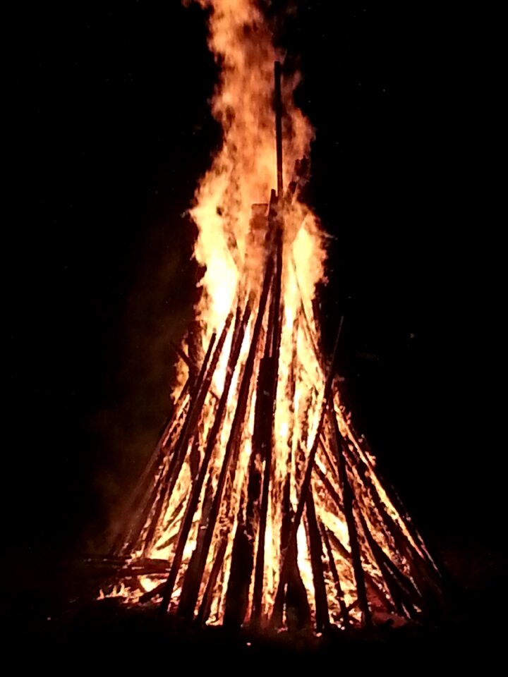 Night burn yellow