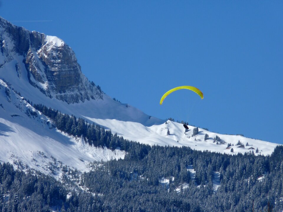 Paragliding mountain mountains