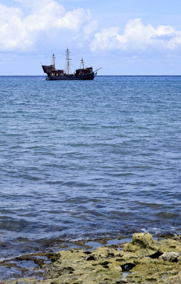Pirate ship caribbean