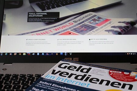 Internet web page blog