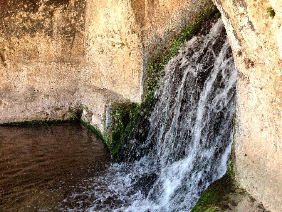 Cascade cave waterfall