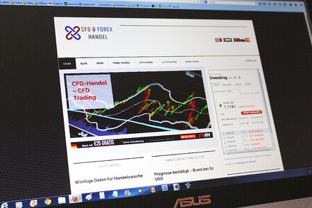 Internet blogging web design