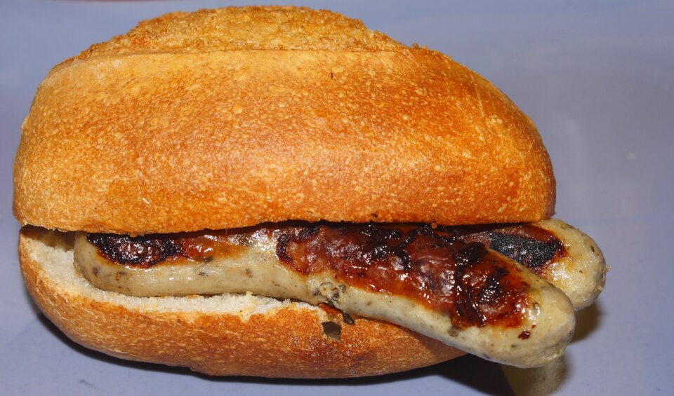 Bratwurst nuremberg sausages eat
