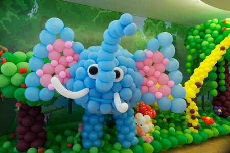 Elephants balloon decoration