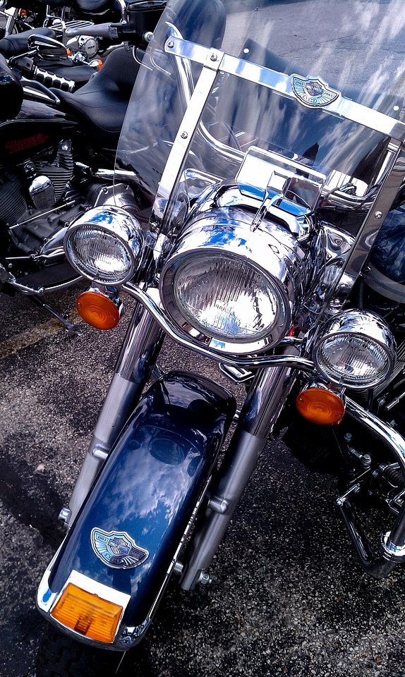 Motor bike transportation