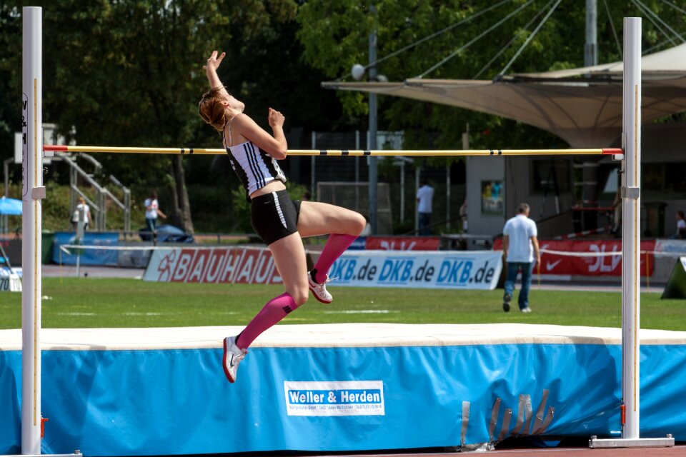 Athletics high jump junior gala mannheim