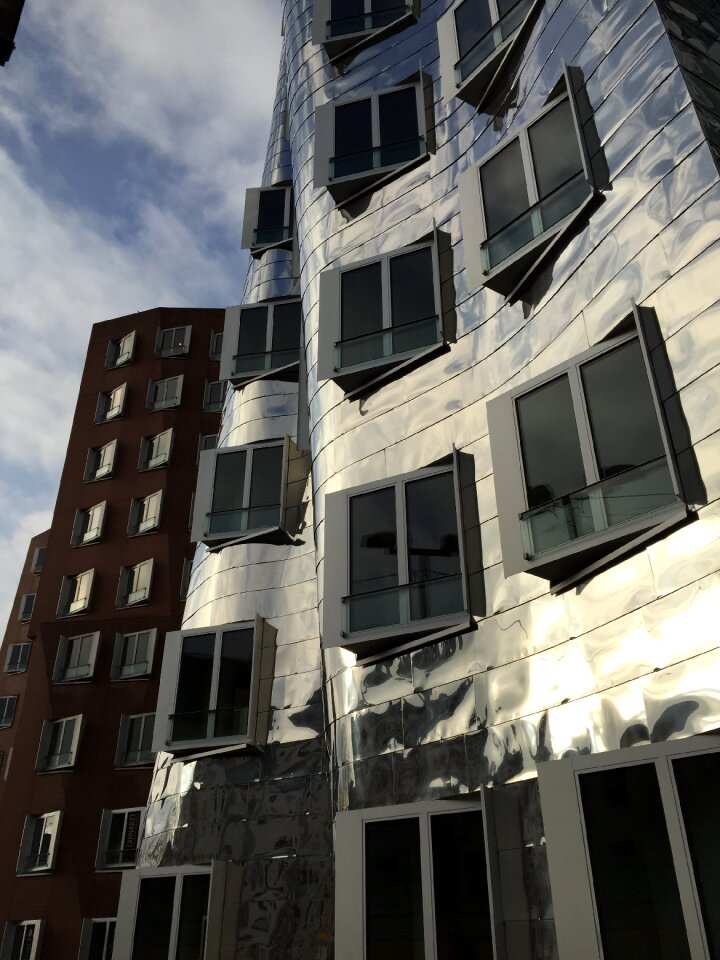 Düsseldorf mirror modern home