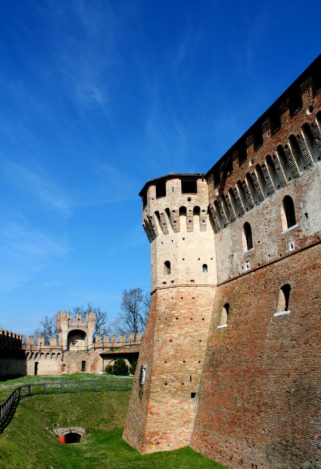 Castle paolo and francesca brands