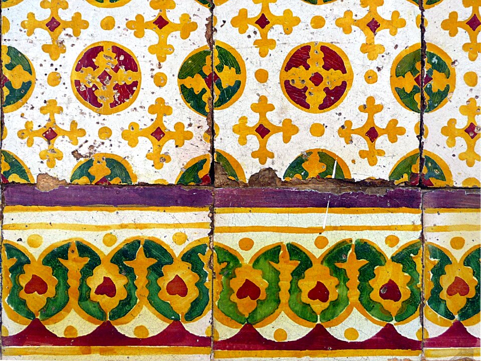 Yellow red portugal