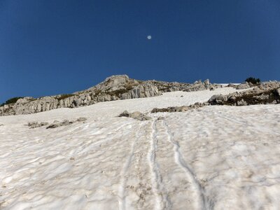 Snow luna sky