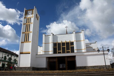 Cathedral architecture history