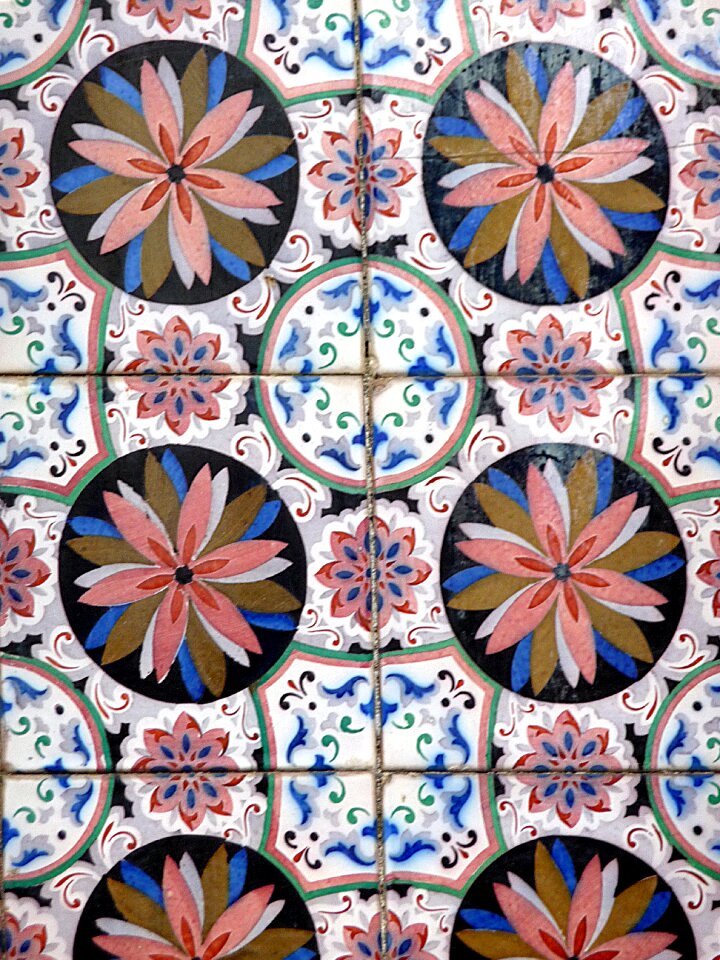 Portugal pink azuleros