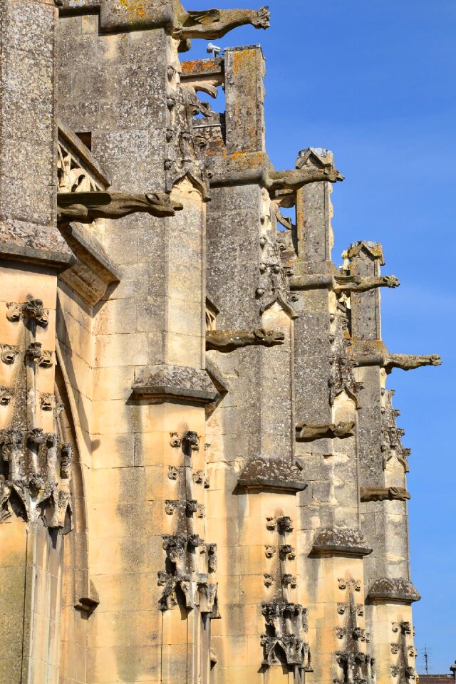 Church architecture pierre
