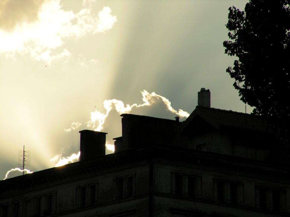 The roofs the clouds light