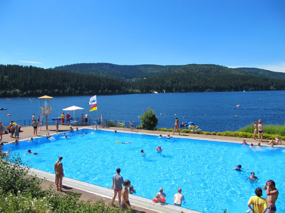 Swimming pool access to the lake black forest