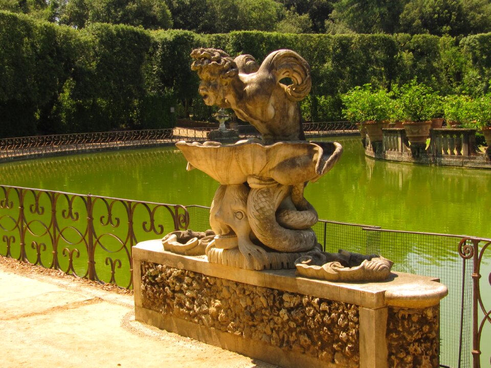 Florence boboligarten neptune statue
